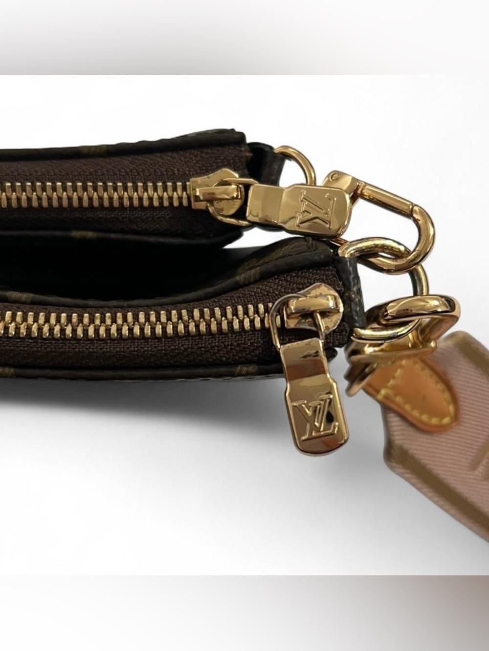 Louis Vuitton Multi Pochette Accessoires Monogram Pink Strap Bag - Picture 7 of 8
